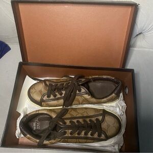 GUC USED COACH PERCY 12CM PVC/NAPPA SNEAKERS IN KHAKI/CHESTNUT - SIZE 7.5